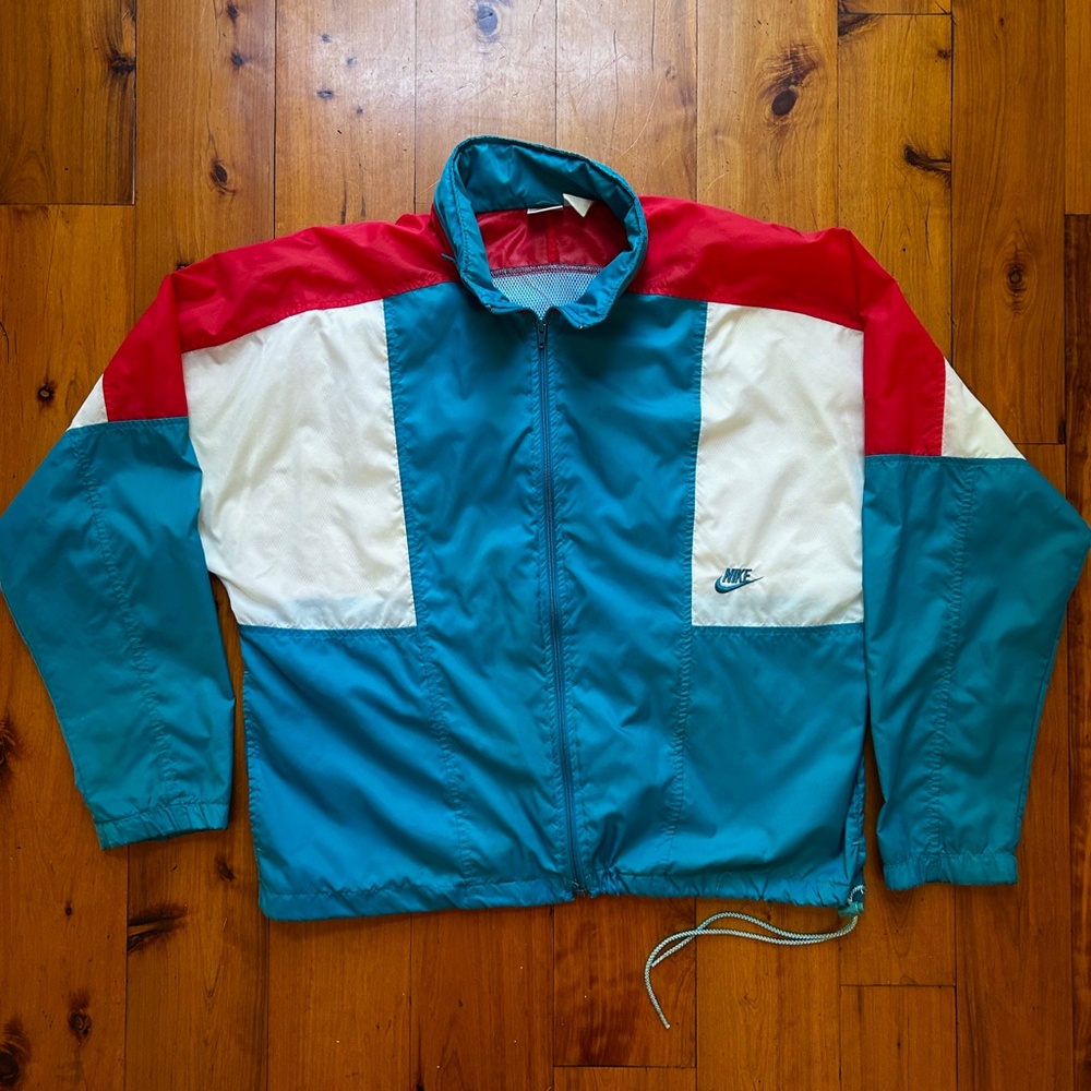 Nike Windbreaker 80's - Medium Vintage VG - SALE!